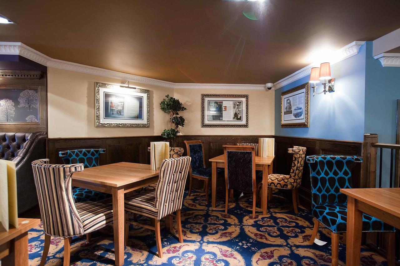 The White Lady Wetherspoon - Edinburgh — Photos 2